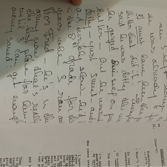 Breakfast At Tiffany's Collector's VHS Box Set - Picture 6 of 7